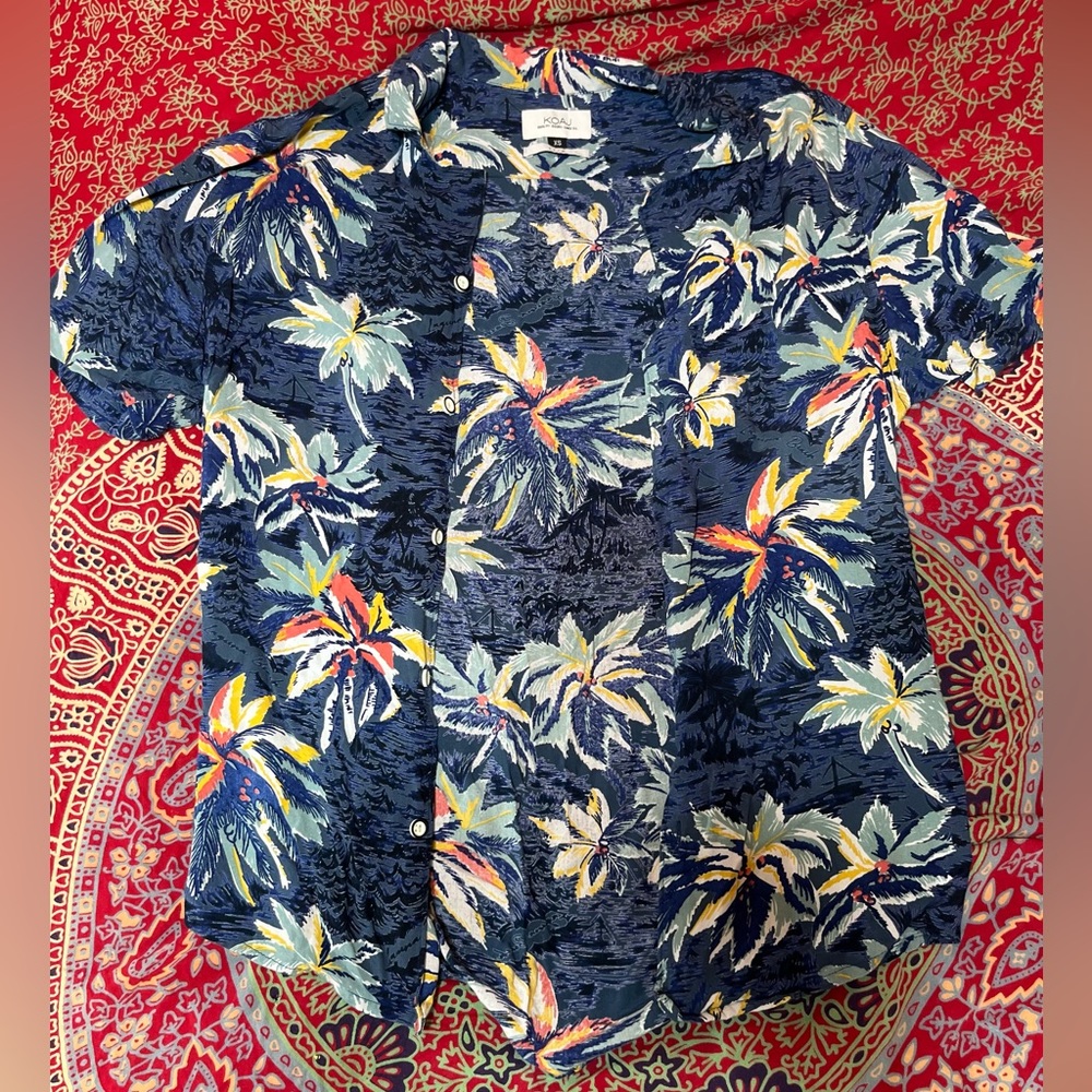 Hawaiian shirt. Size Xs